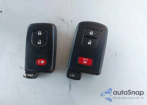 2014 Toyota Prius V Five from USA, damaged, VIN JTDZN3EU1EJ003156